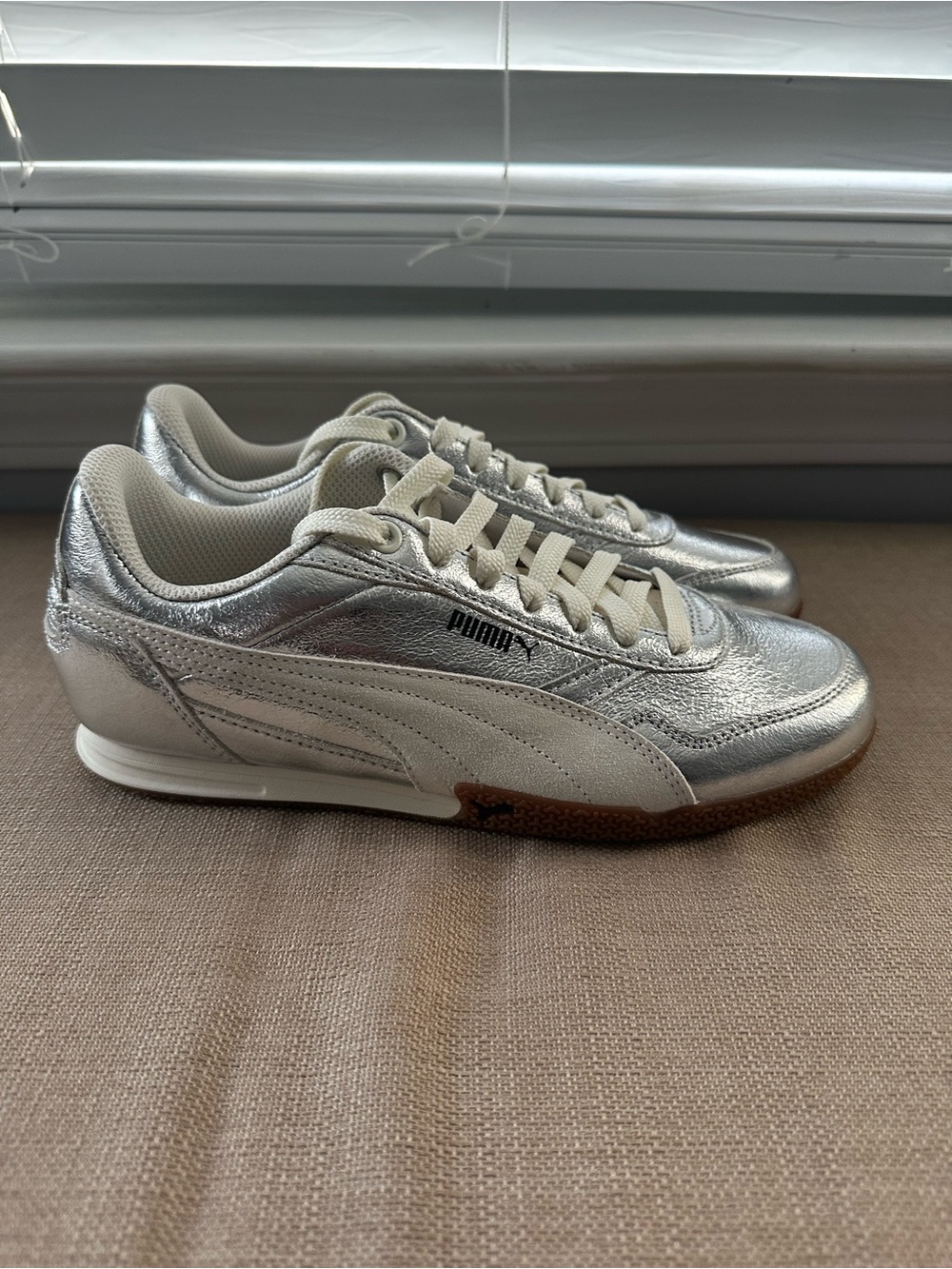 Puma Bella Donna Sneakers Women Size 7 Silver color